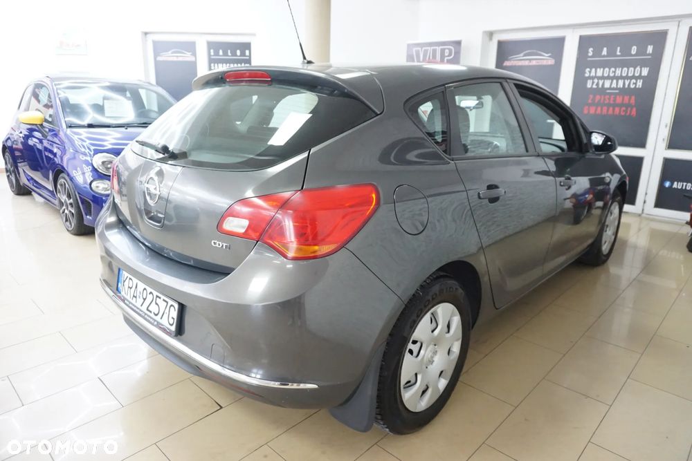 Opel Astra 1.6 CDTI Active - 11