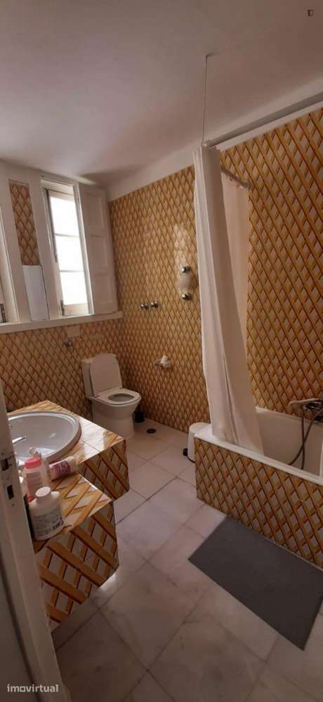 Quarto - localizado em Saldanha Lisbon - Grande imagem: 2/10