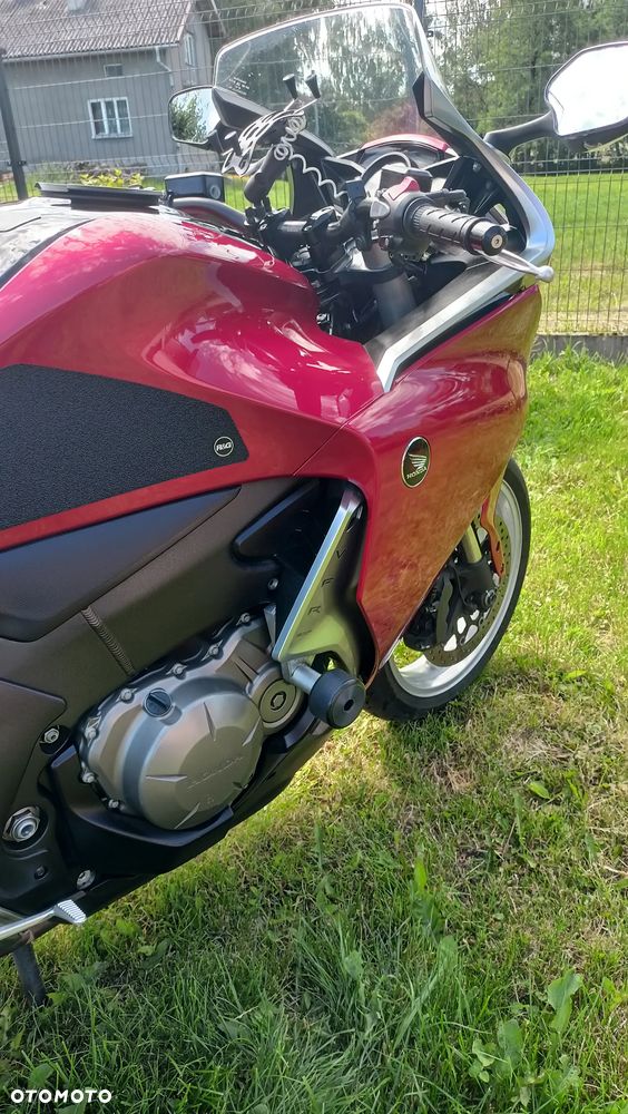 Honda VFR - 5
