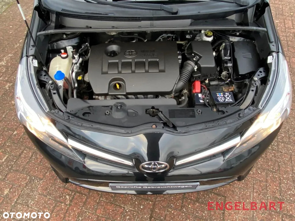 Toyota Verso 1.8 Premium 7os EU6 - 27