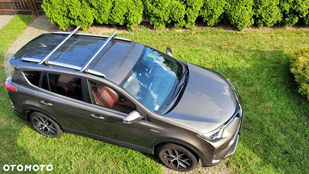 Toyota RAV4 - 9