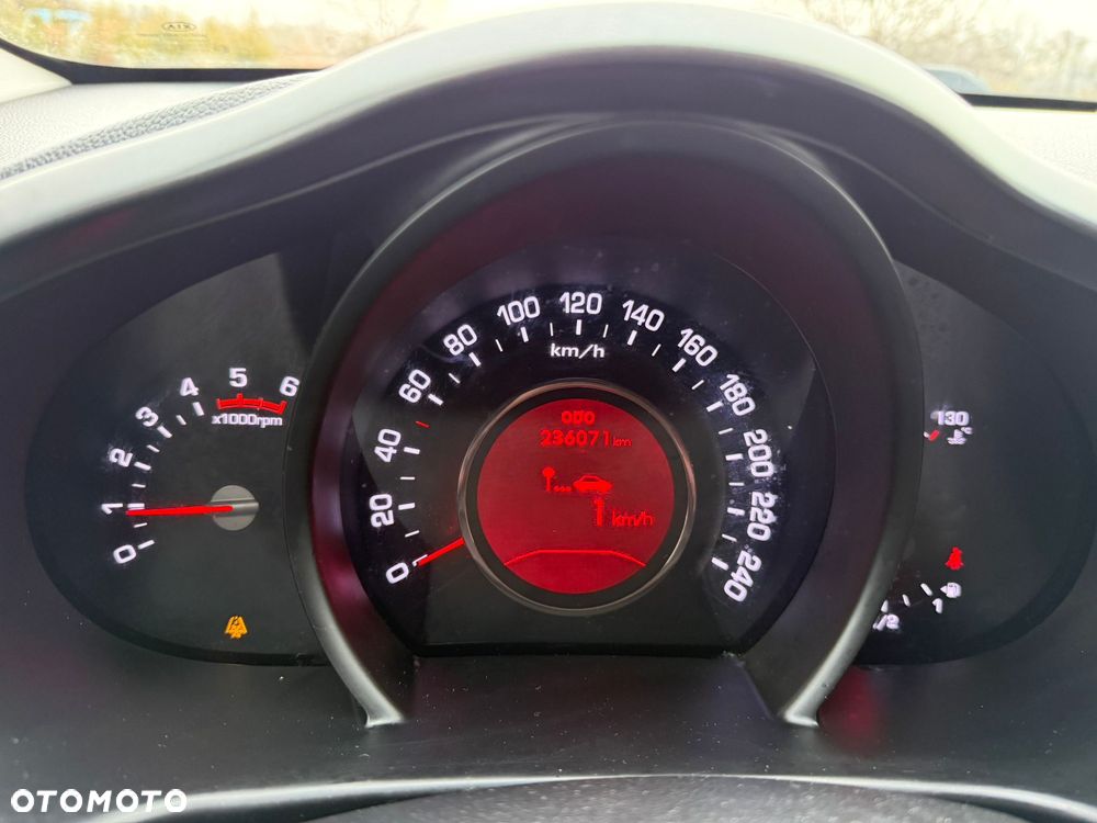 Kia Sportage 1.7 CRDI Business Line L 2WD - 6