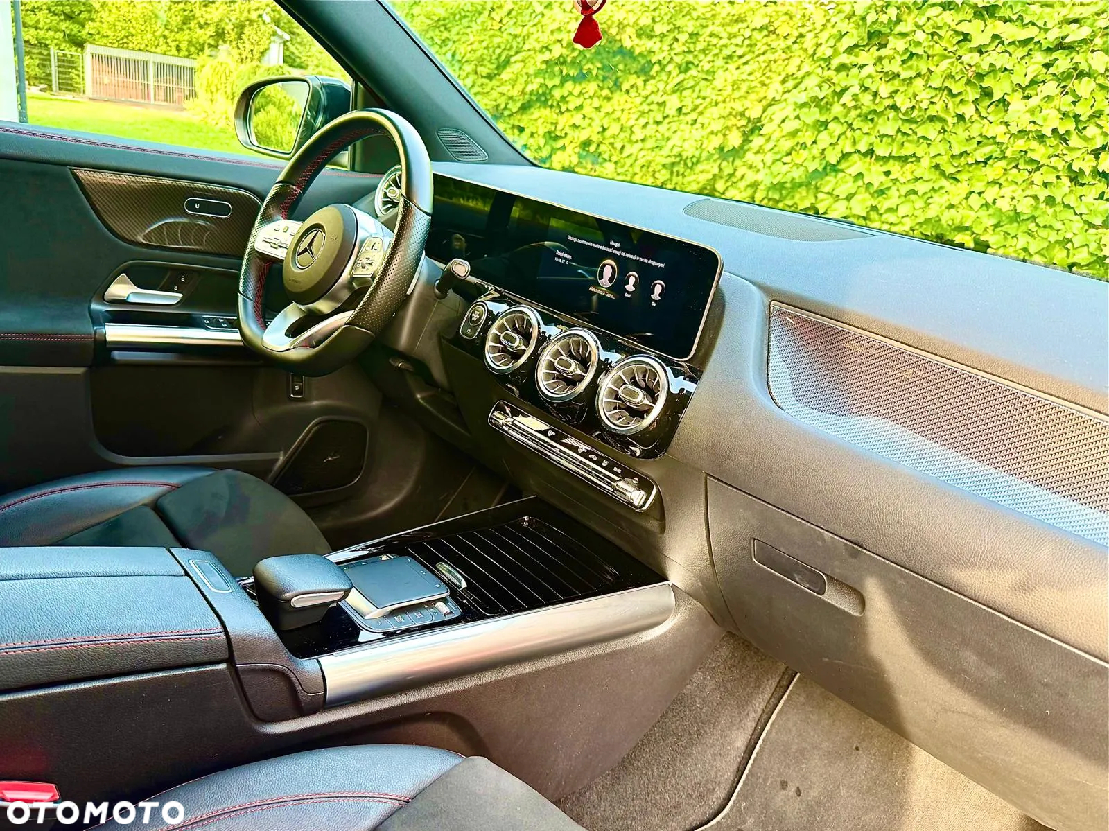Mercedes-Benz GLA 250 - 4