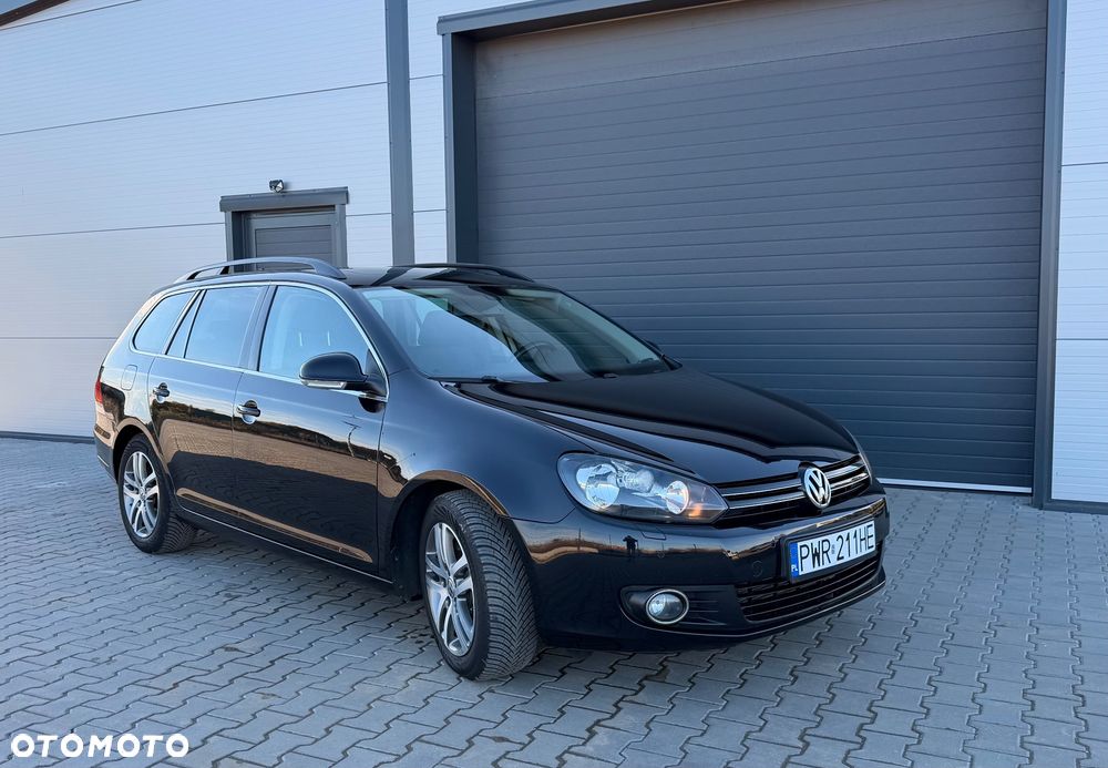 Volkswagen Golf - 6