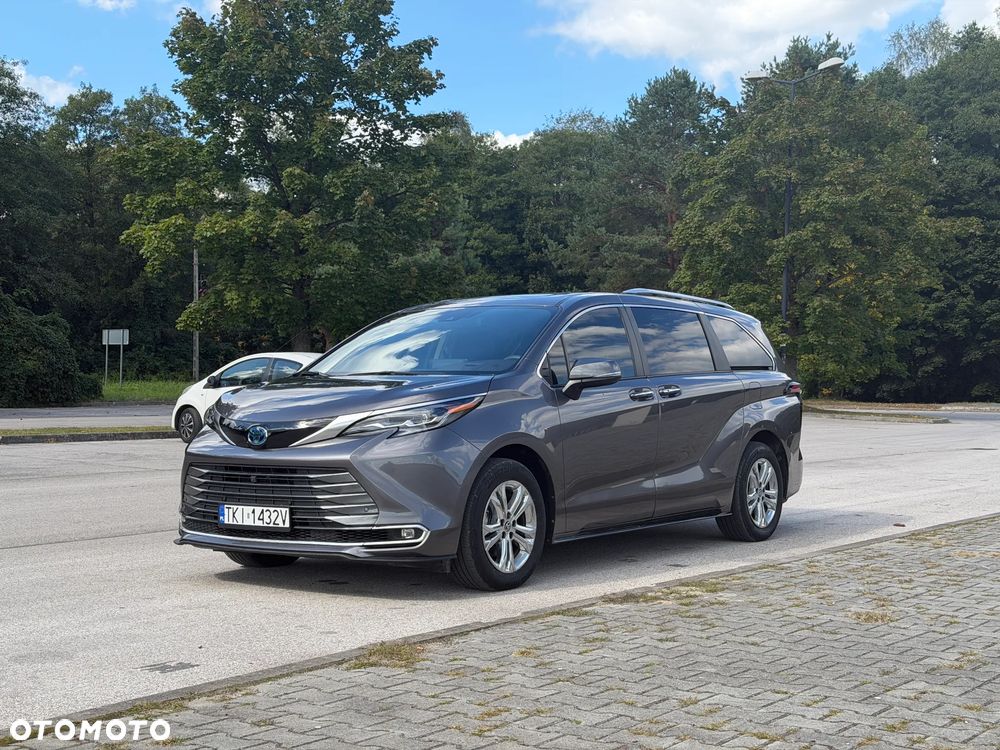 Toyota Sienna 3.5 V6 - 24