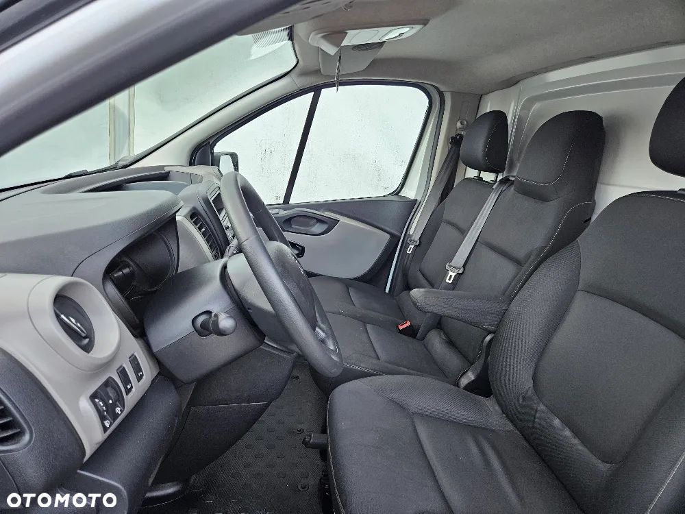 Renault TRAFIC - 17