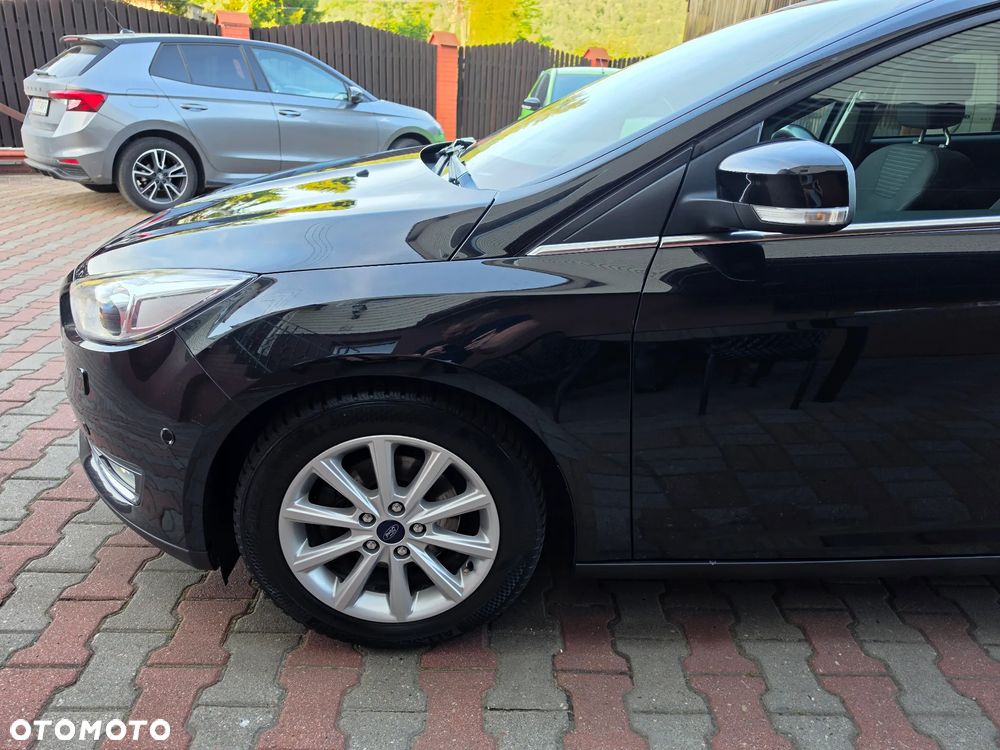 Ford Focus 1.5 TDCi DPF Start-Stopp-System Titanium - 5