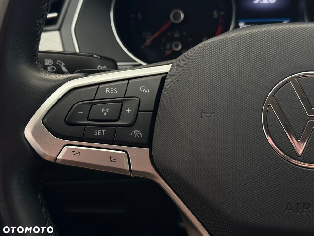 Volkswagen Passat 2.0 TDI EVO Business DSG - 22