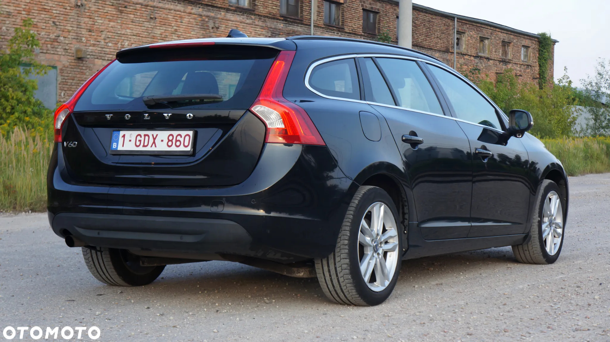 Volvo V60 D2 Momentum - 6