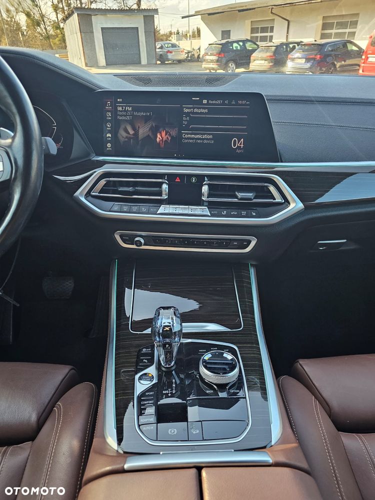 BMW X5 xDrive40i xLine - 29