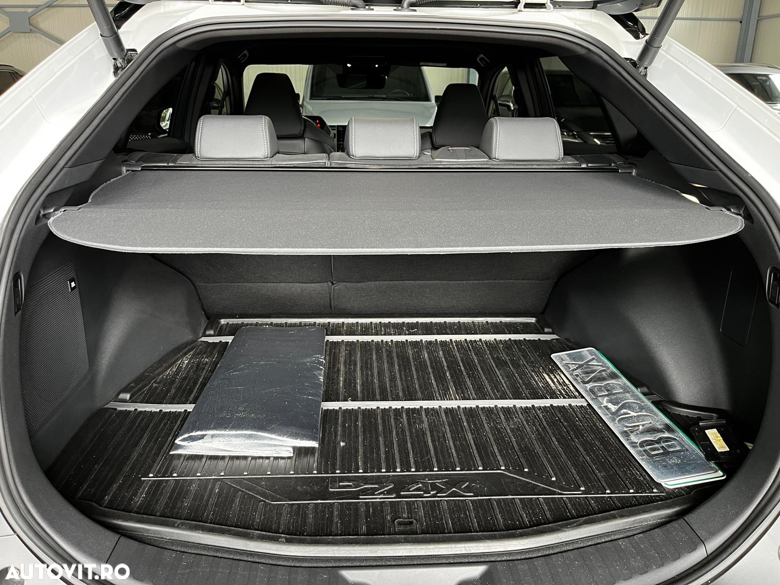 Toyota BZ4X 150 KW FWD (4x2) Luxury - 34