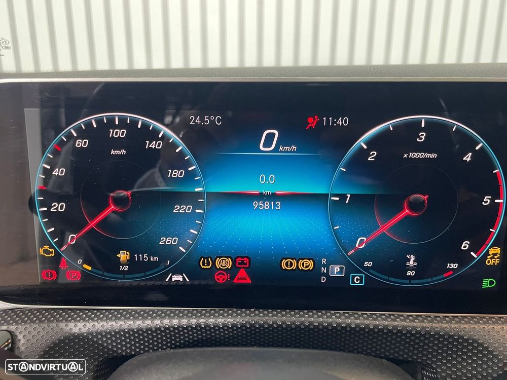 Mercedes-Benz A 180 Limousine d Progressive Aut. - 12