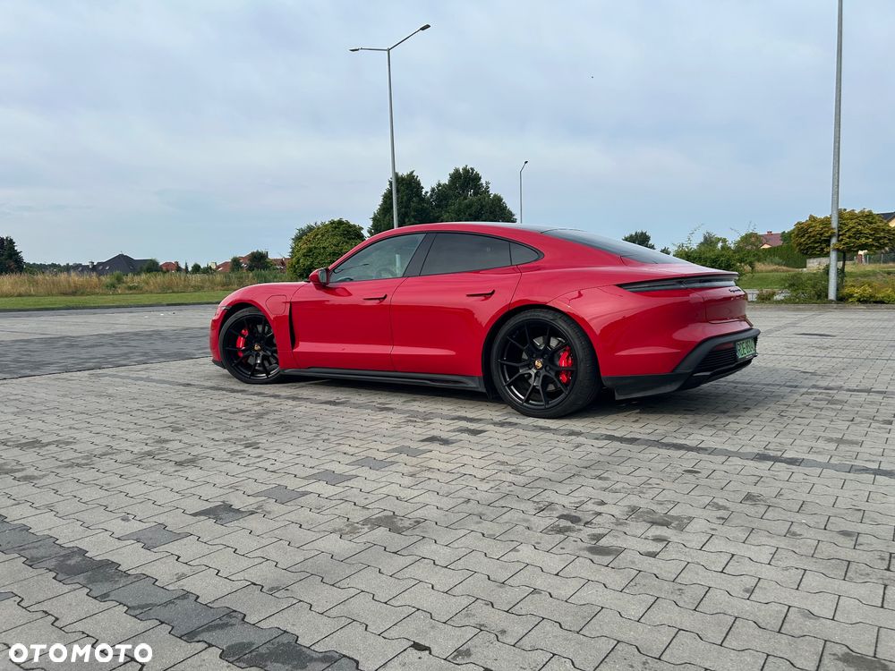 Porsche Taycan - 2