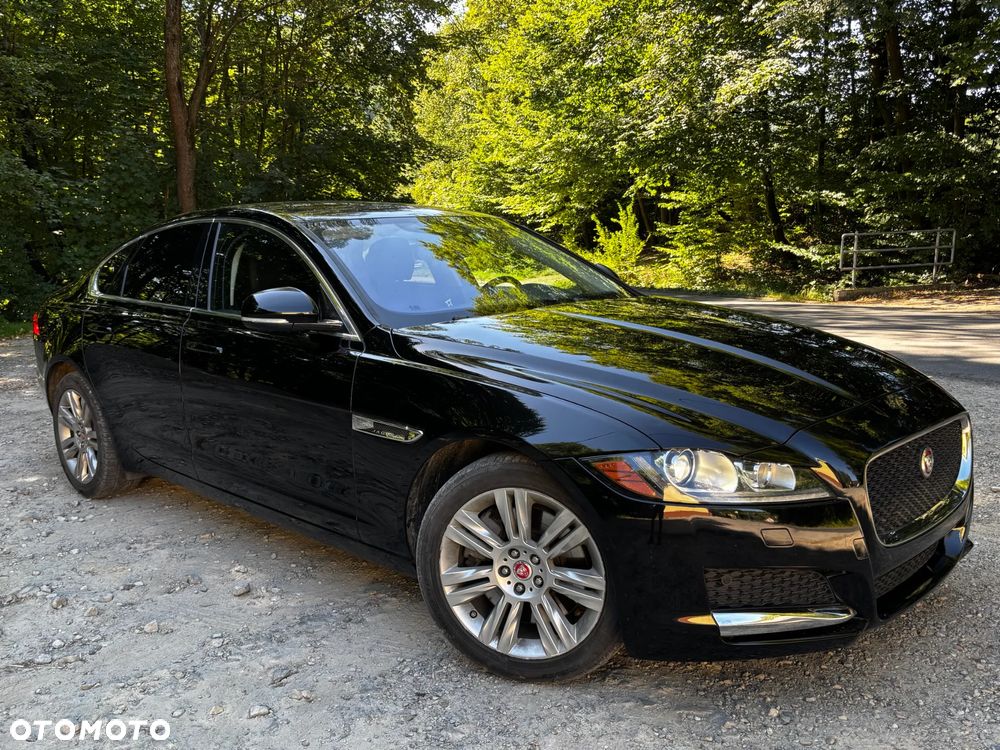 Jaguar XF 35t Prestige - 1