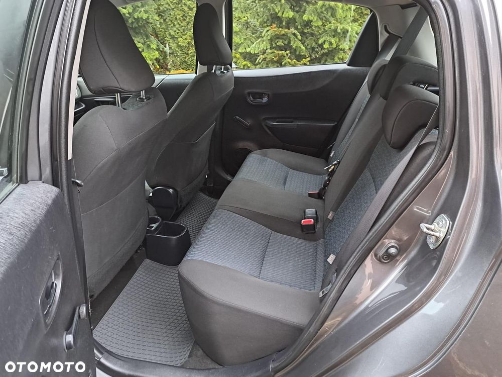Toyota Yaris 1.4 D-4D Active - 7