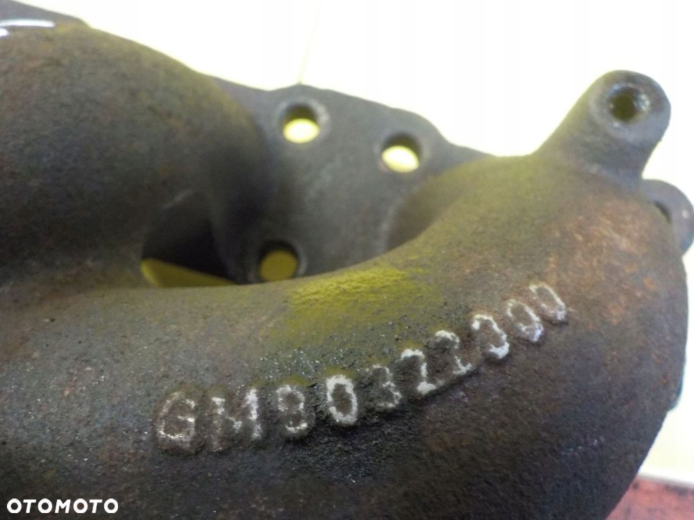 OPEL SENATOR 2.5 B 90r 140KM 25NE 87-93 kolektor wydechowy 90322300 - 3