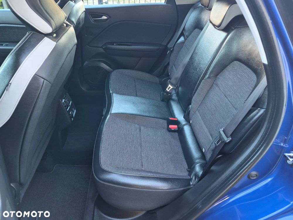 Renault Captur - 21