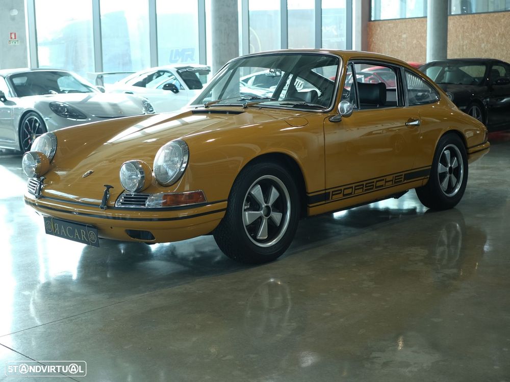 Porsche 911 Série F - 3