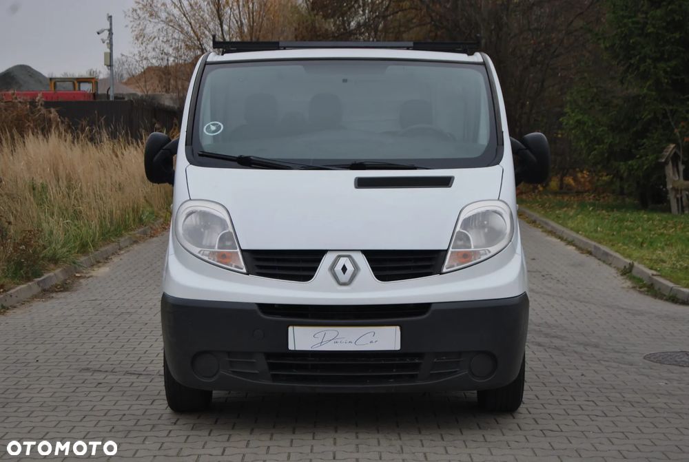Renault Trafic - 12