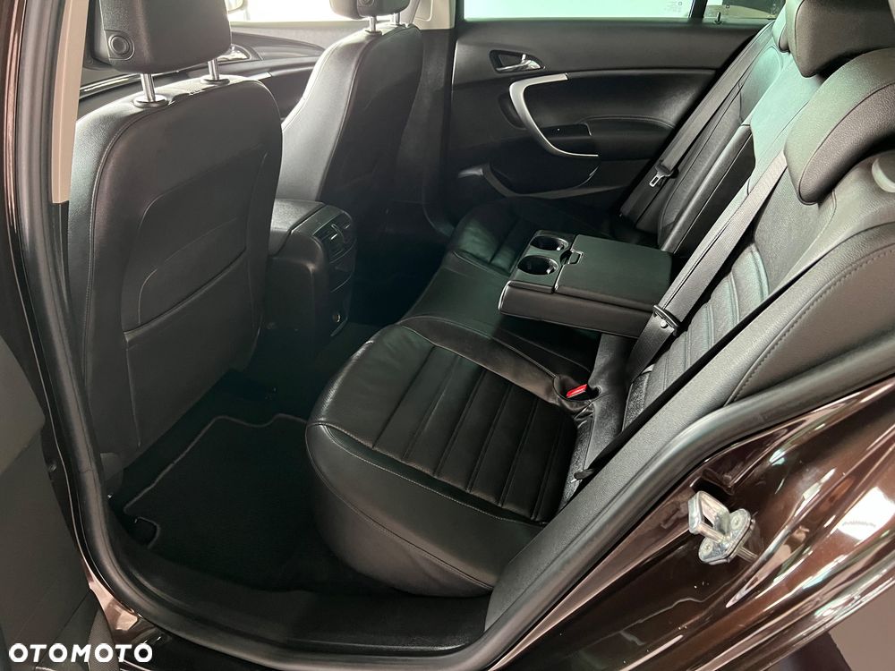 Opel Insignia - 26