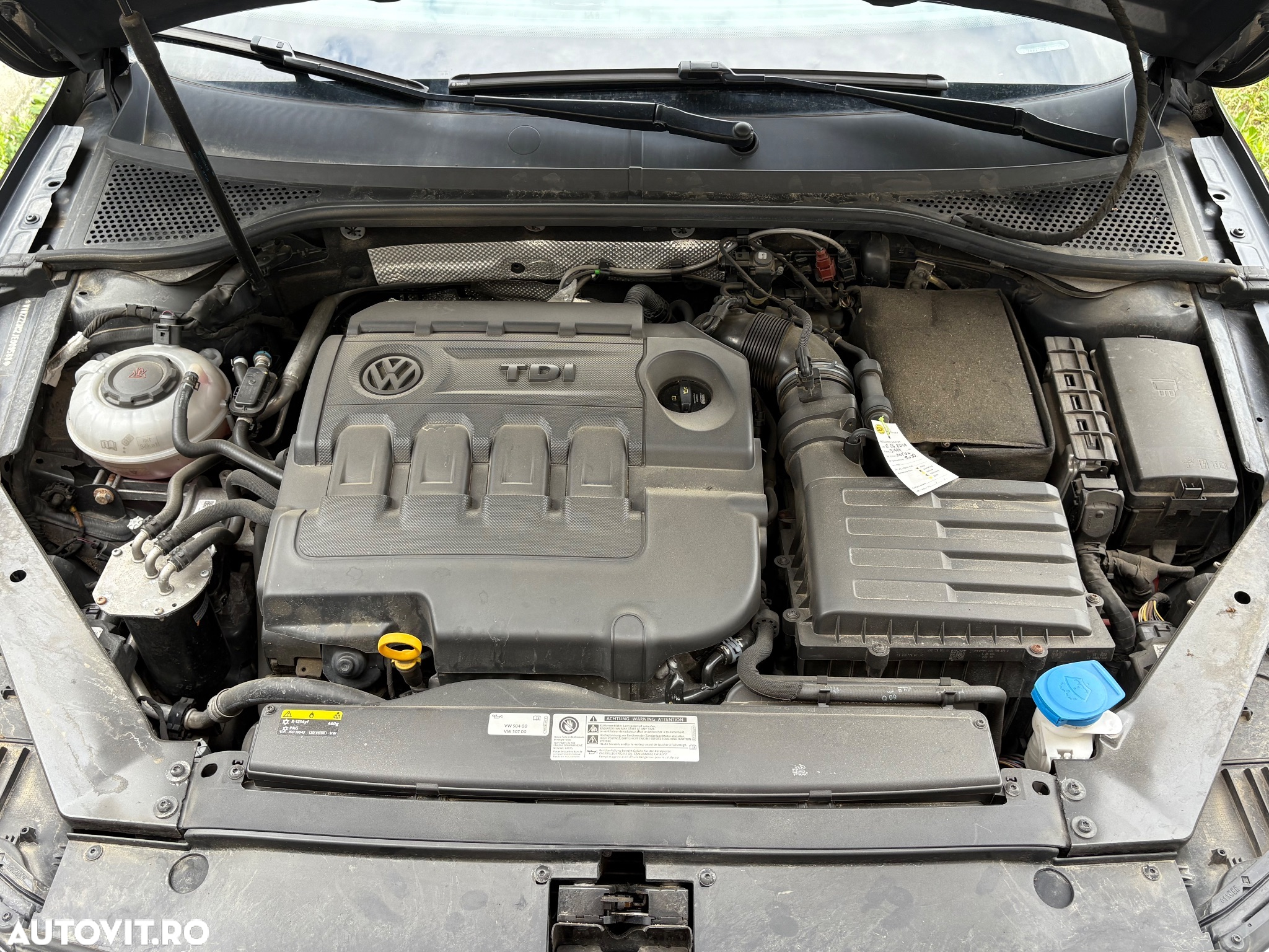 Volkswagen Passat 2.0 TDI (BlueMotion Technology) DSG Highline - 11