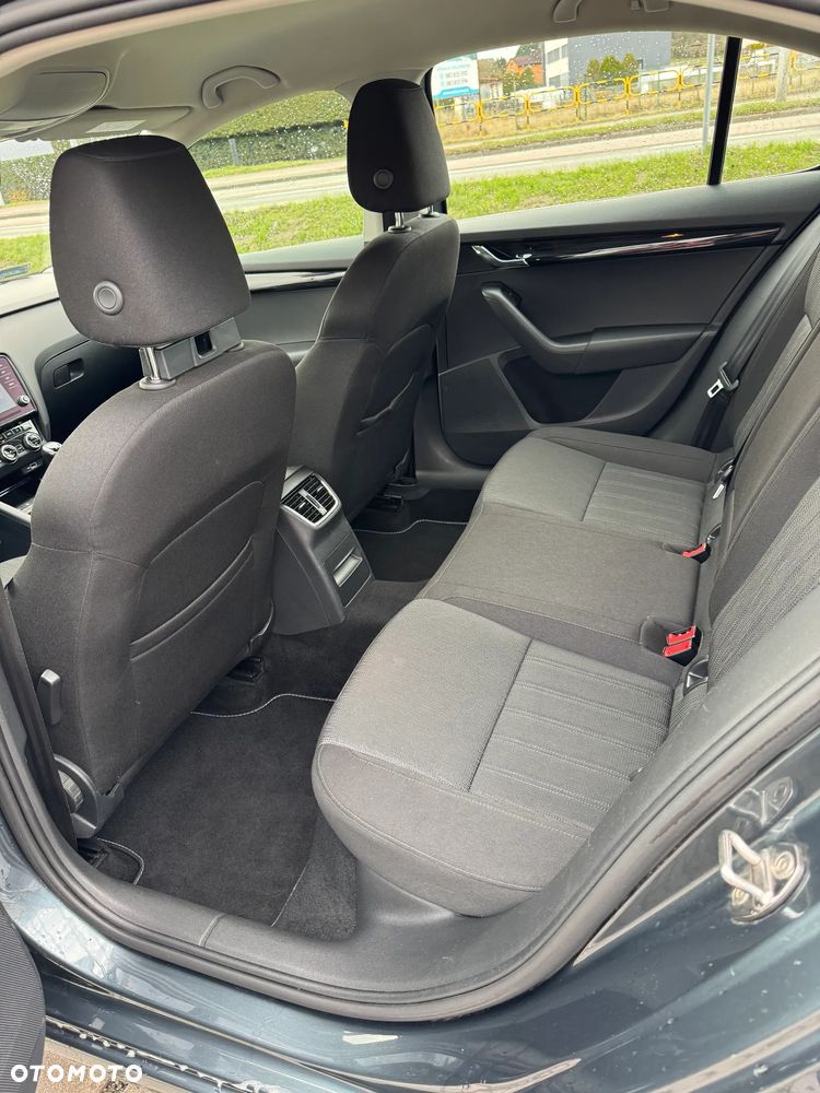 Skoda Octavia 1.4 TSI Style - 10