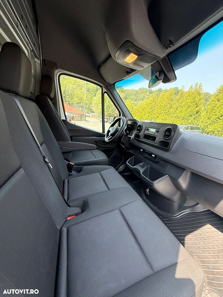 Mercedes-Benz eSprinter - 6