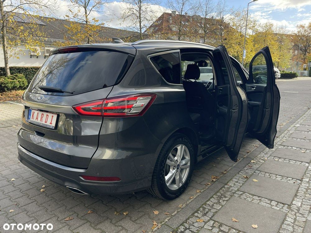 Ford S-Max - 18