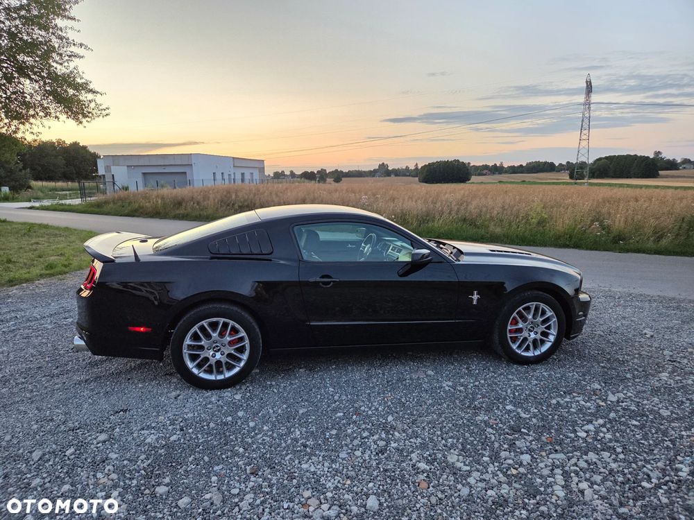 Ford Mustang - 5