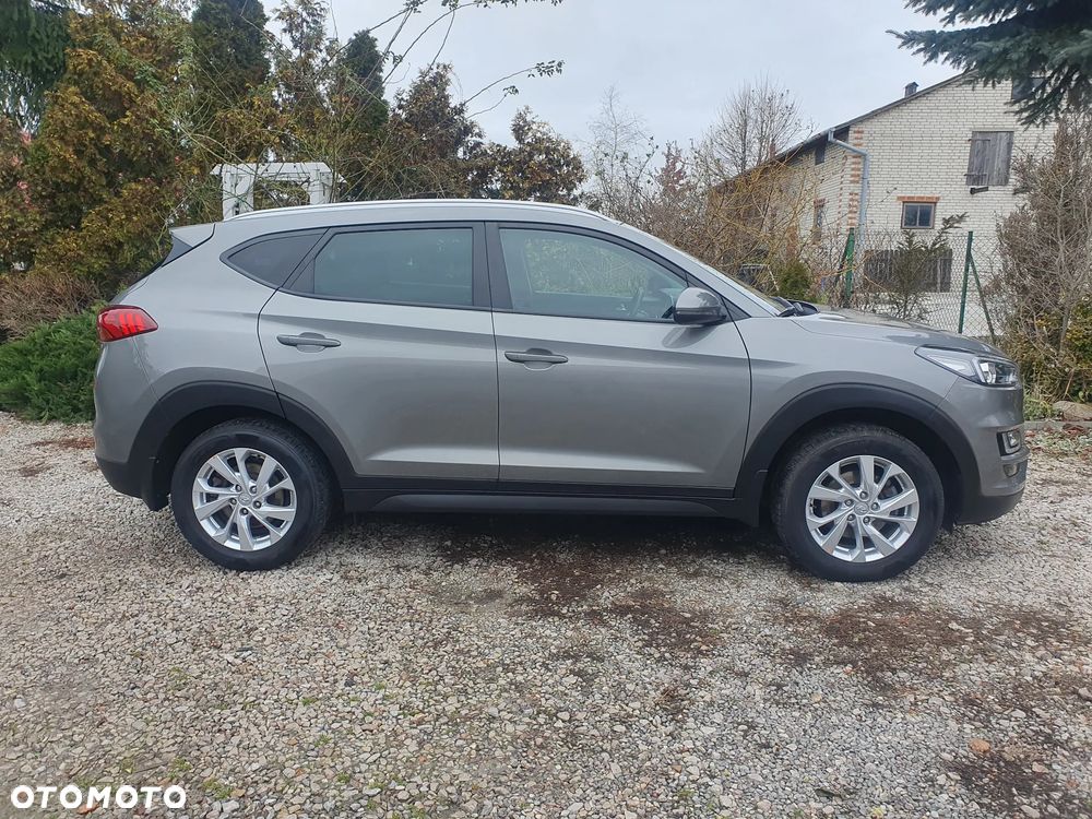 Hyundai Tucson 1.6 GDI BlueDrive Comfort 2WD - 16