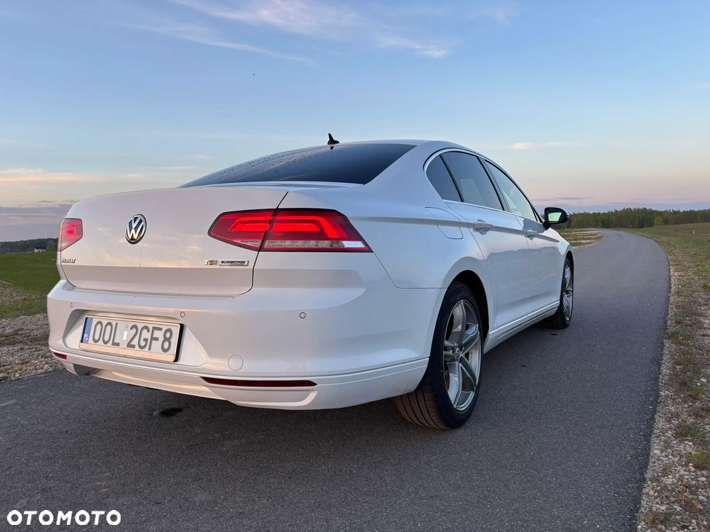 Volkswagen Passat 1.4 TSI BMT ACT Comfortline - 4