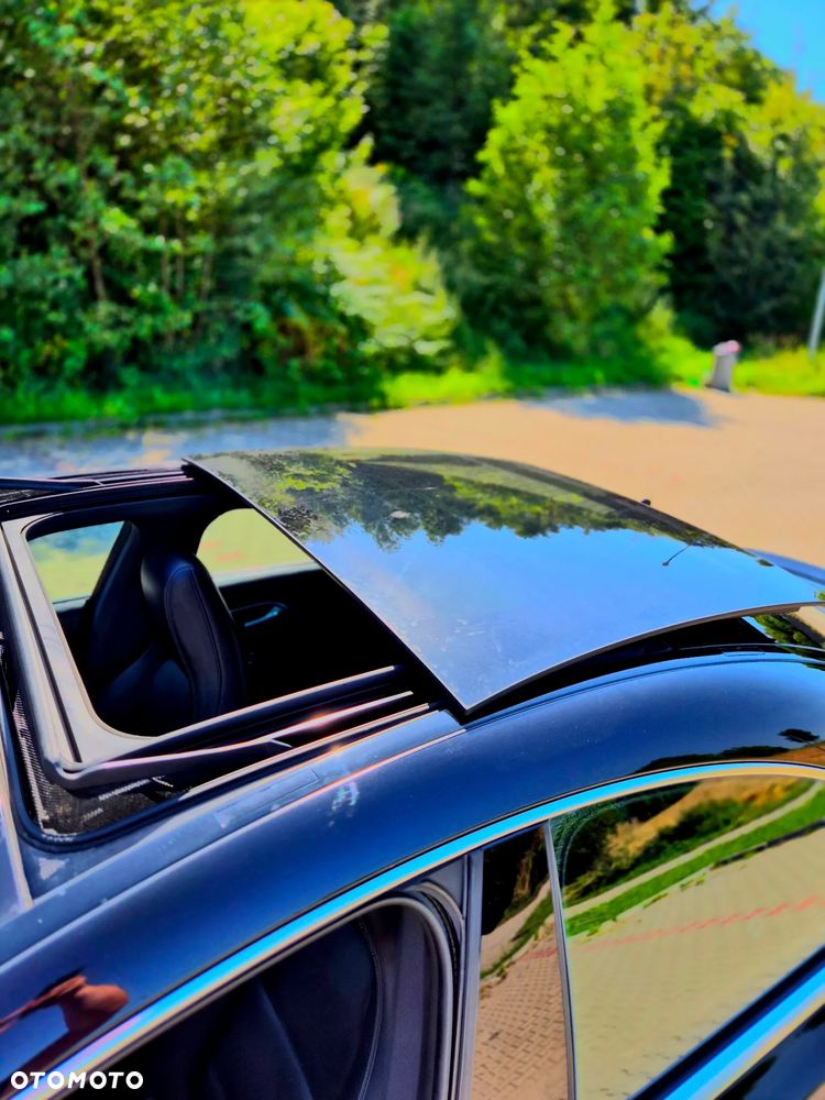 Mercedes-Benz CLA 250 4-Matic - 12
