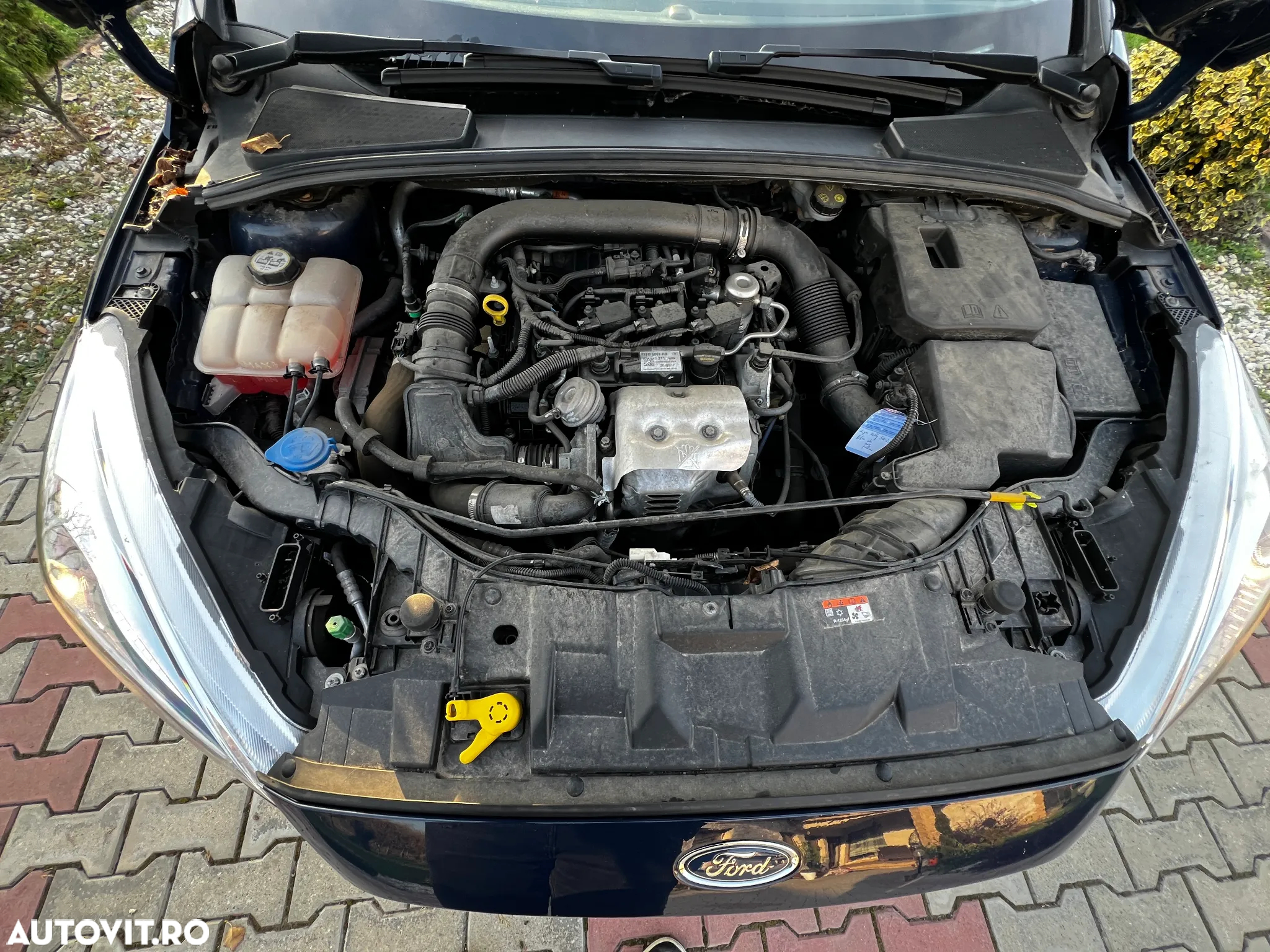 Ford Focus 1.0 EcoBoost Trend - 29