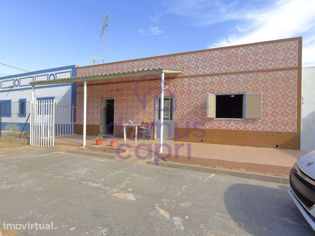 Moradia T2 + 2 para renovar em Arroio - Luz de Tavira - Grande imagem: 2/37