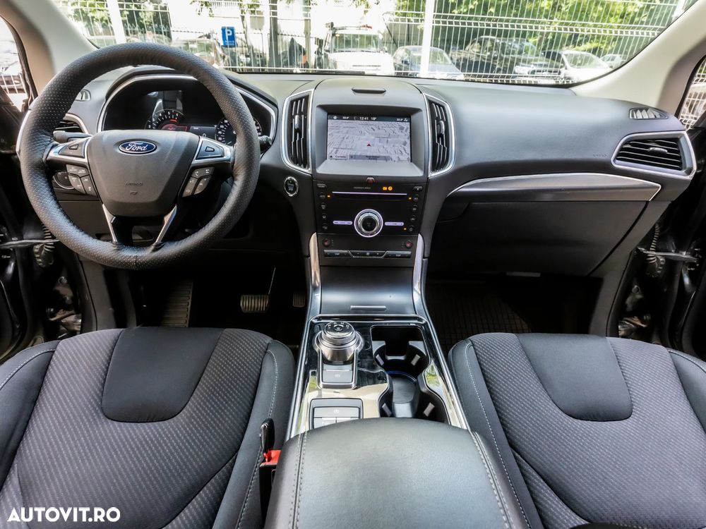 Ford Edge 2.0 Panther A8 AWD ST Line - 17