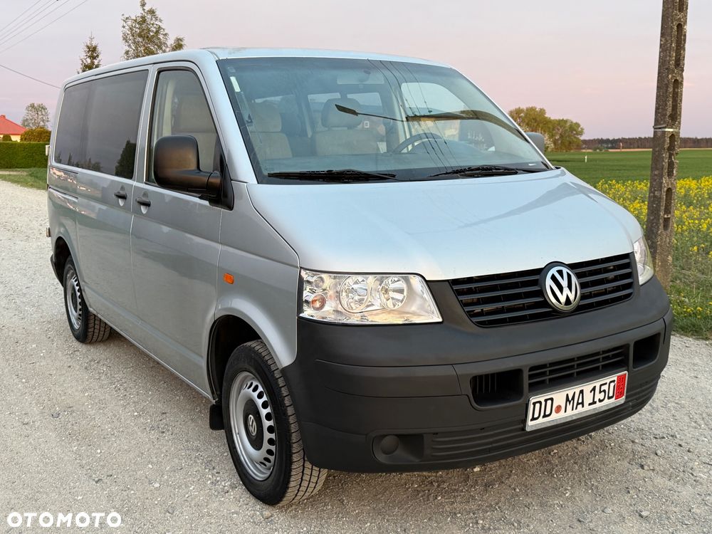 Volkswagen Transporter - 2
