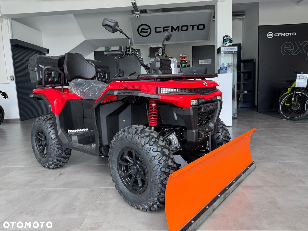 CFMoto CForce - 9