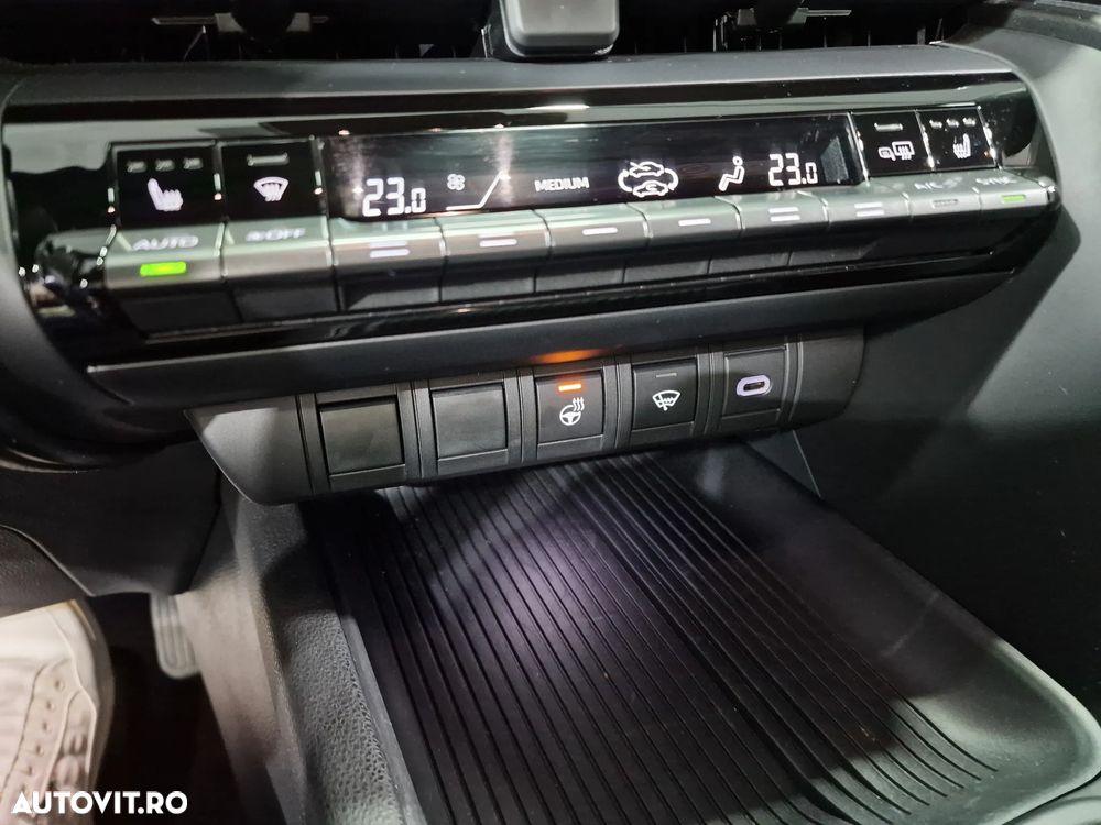 Toyota C-HR - 17