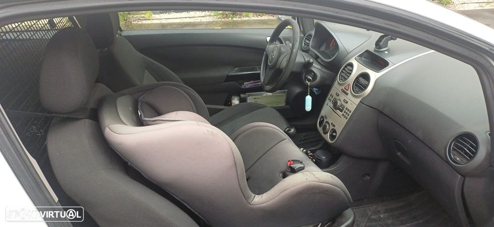 Opel Corsa 1.3 CDTI - 5