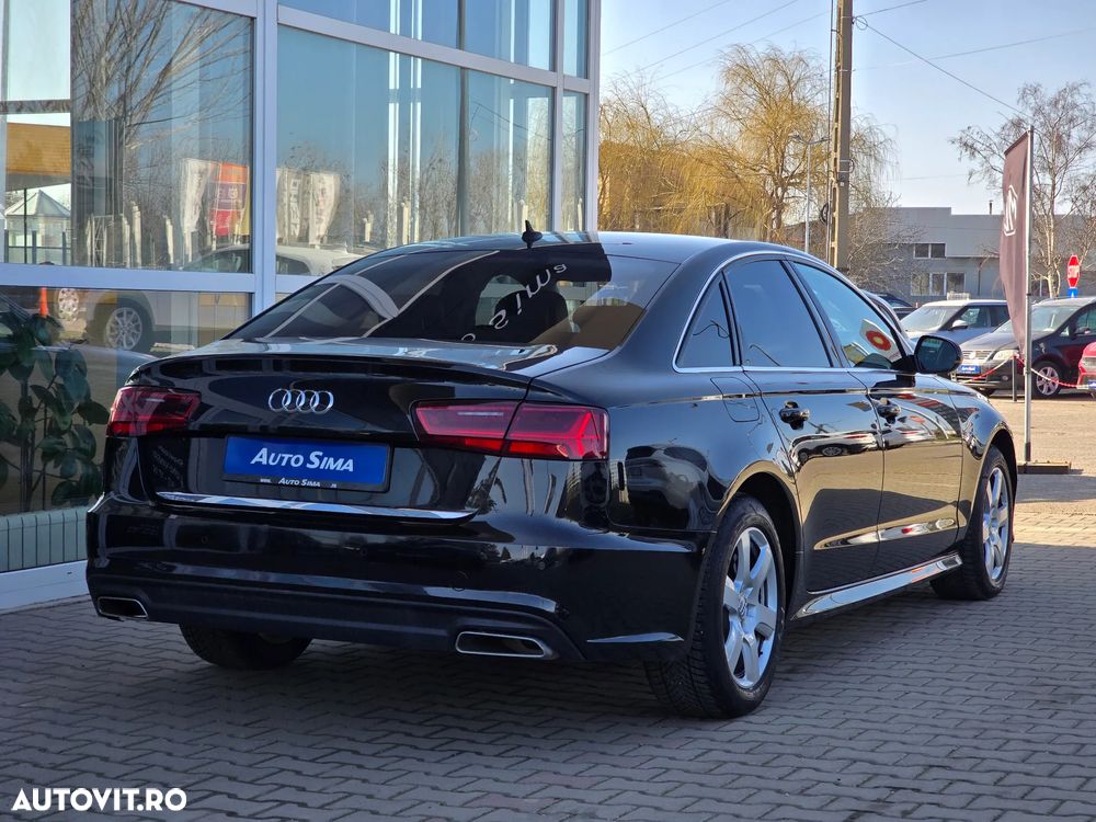 Audi A6 2.0 TDI Ultra DPF S tronic - 7
