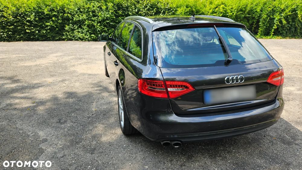 Audi A4 Avant 2.0 TDI - 4