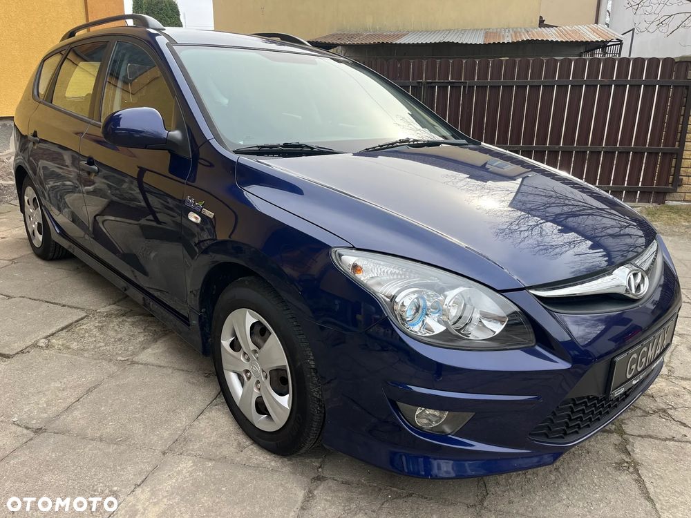 Hyundai i30 i30cw 1.4 blue Comfort - 2