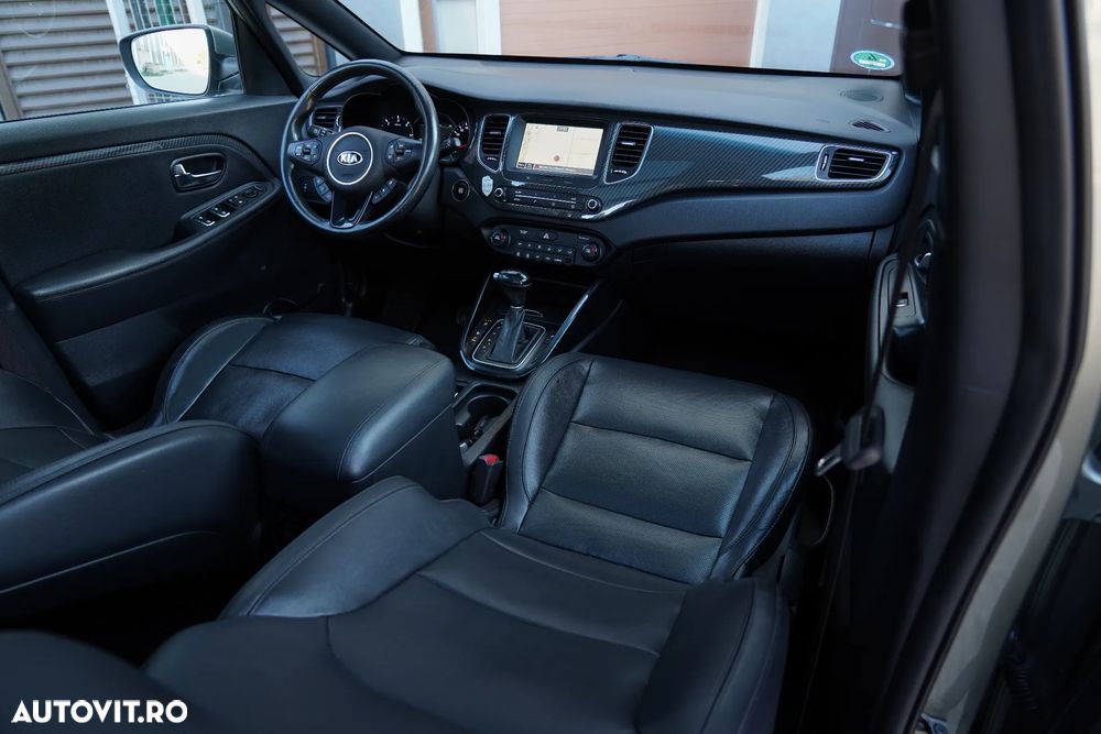 Kia Carens 1.7 CRDi 141 Aut. Dream Team Edition - 7