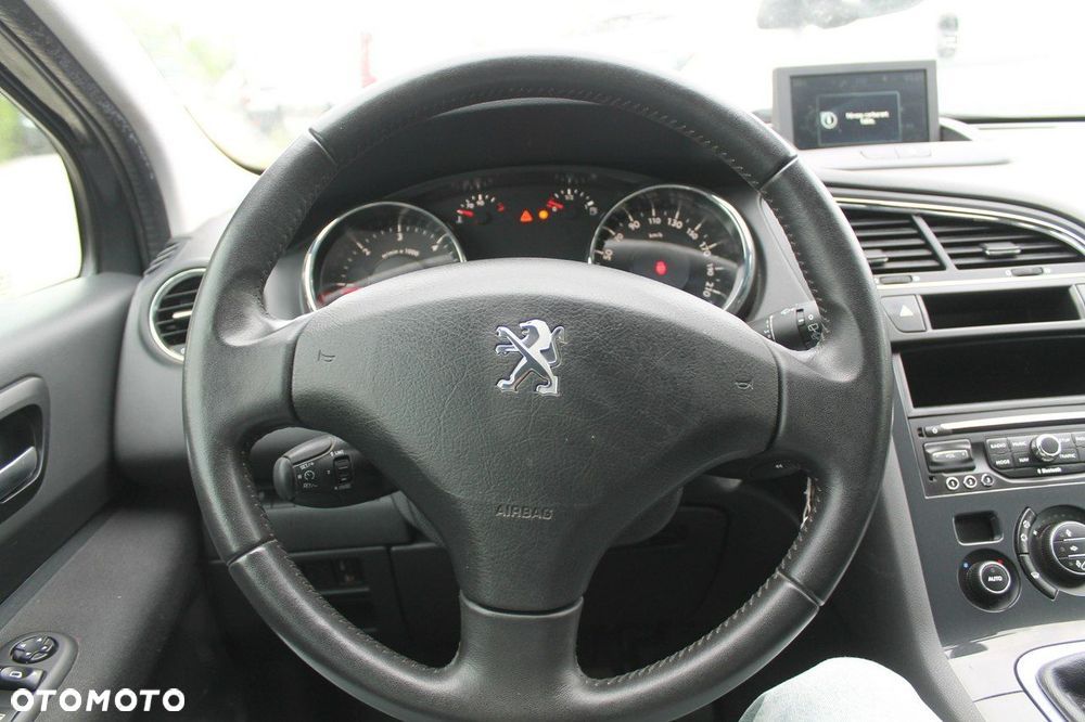 Peugeot 5008 - 13