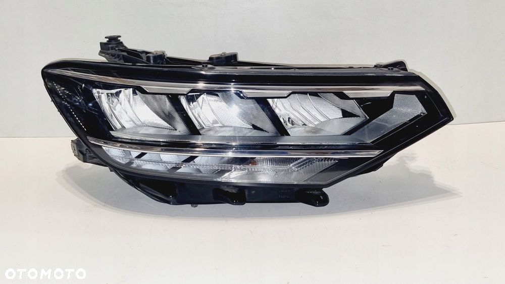 REFLEKTOR PRAWY FULL LED VW PASSAT B8 LIFT EUROPA - 1