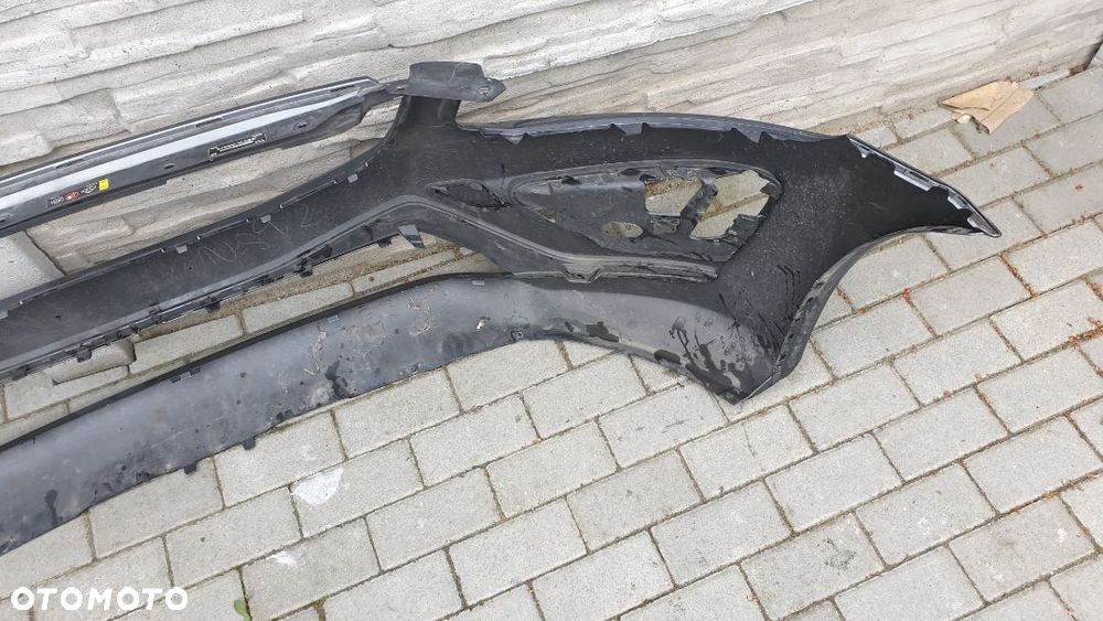 Zderzak Volvo Xc60 R design  bez spryskow - 9