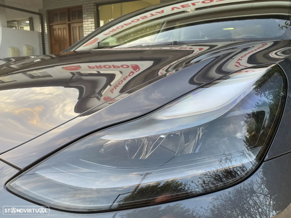 Tesla Model 3 RWD - 11