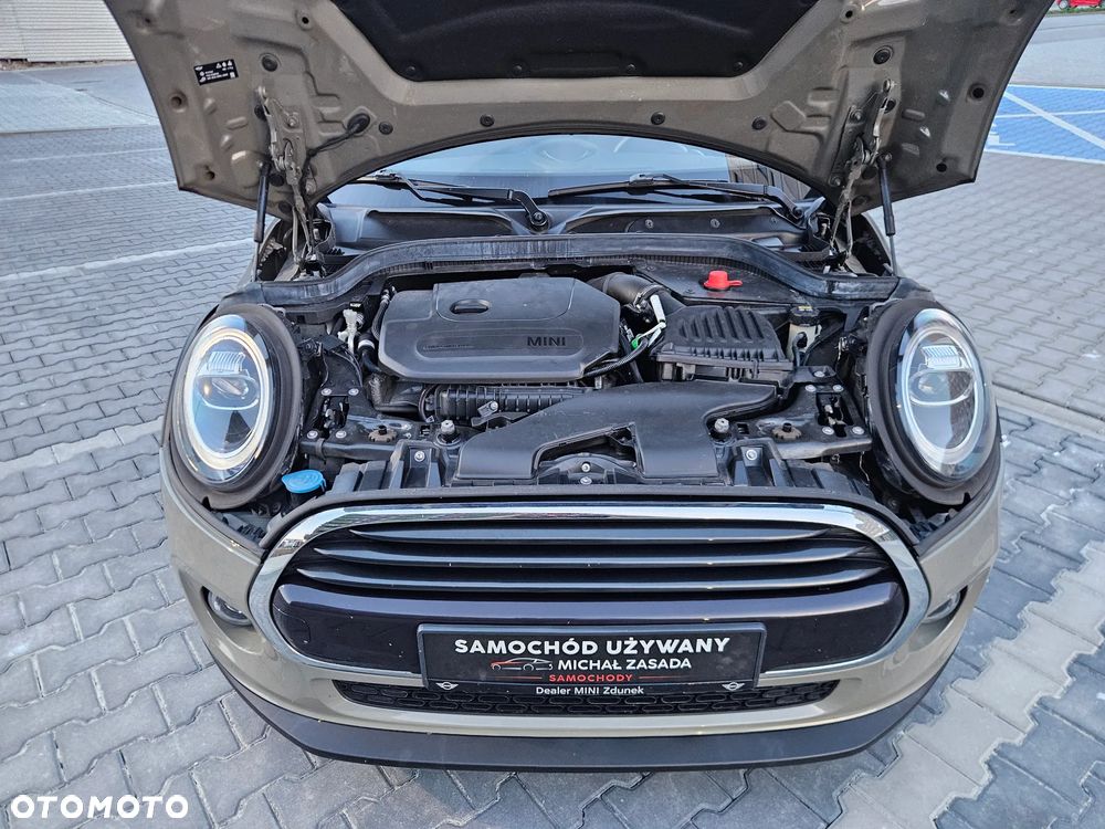 MINI Cooper Standard - 36