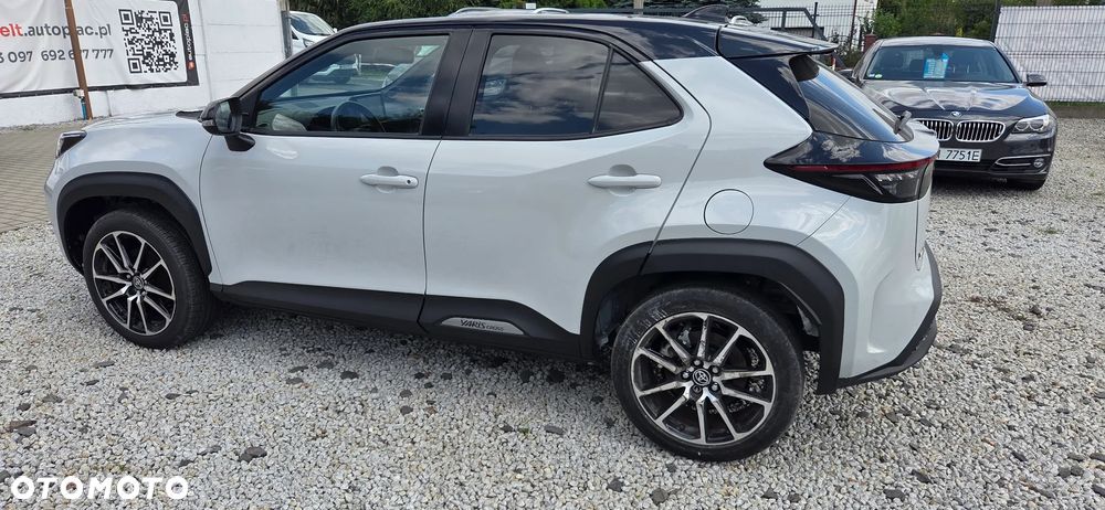 Toyota Yaris Cross - 24