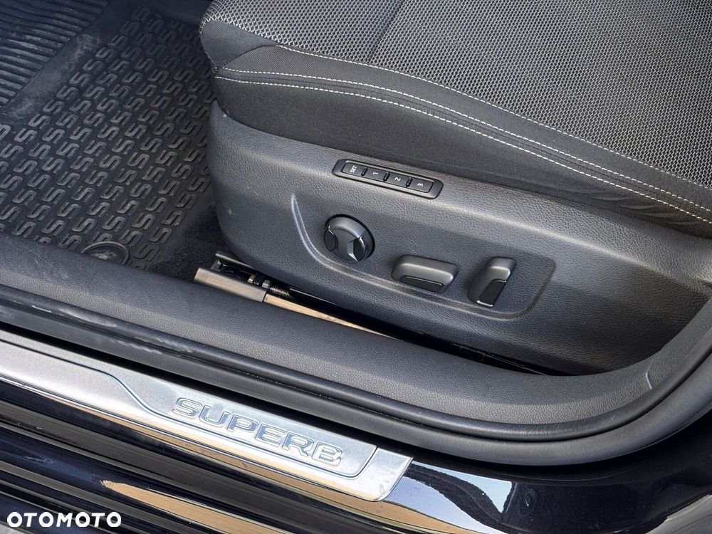 Skoda Superb - 16